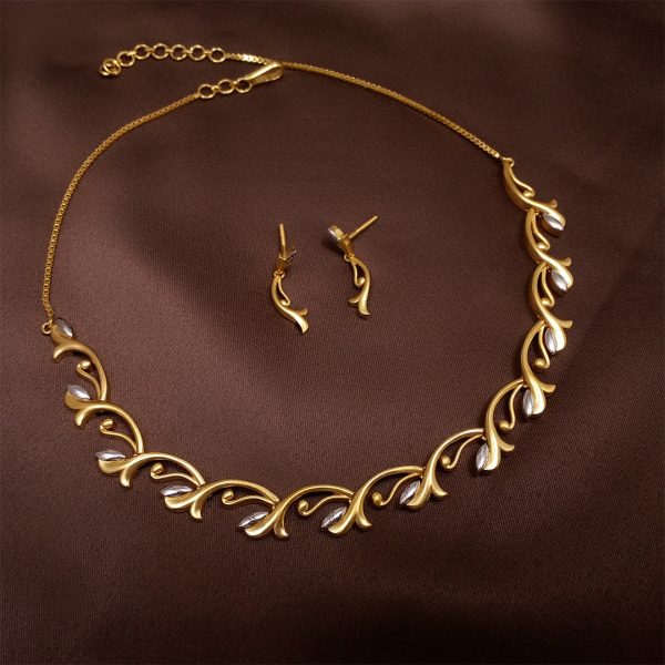 Golden Necklace PGNSS24-084 (Copy)